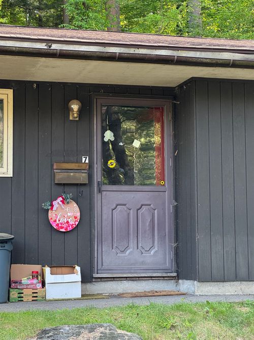 7-39 Brookside Drive, Brattleboro, VT, 05301 | Card Image