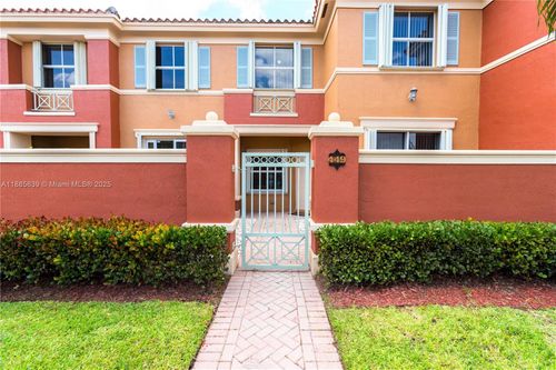 apt-449-6202 Nw 116th Ave, Doral, FL, 33178-4529 | Card Image