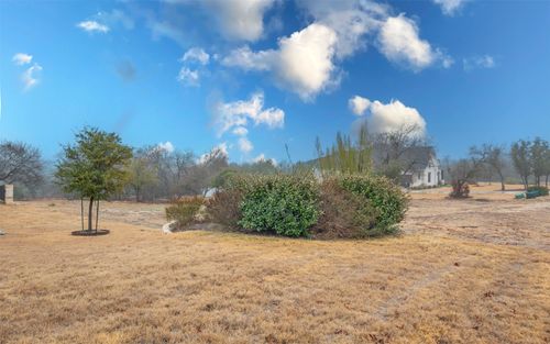 452 Ocate Mesa Trl, Liberty Hill, TX, 78642-4924 | Card Image