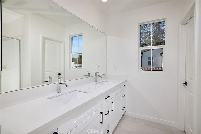 APT-1 - 9827 La Serna Dr, Condo with 3 bedrooms, 1 bathrooms and 2 parking in Whittier CA | Image 13