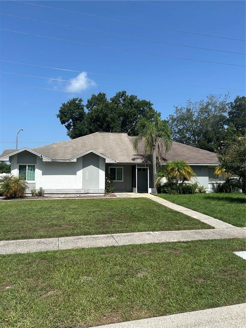 3330 Laurel Dale Dr, TAMPA, FL, 33618-1033 | Card Image