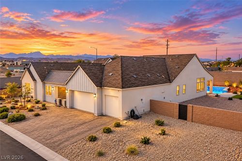 8811 Italian Trotter Ct, Las Vegas, NV, 89113-6001 | Card Image