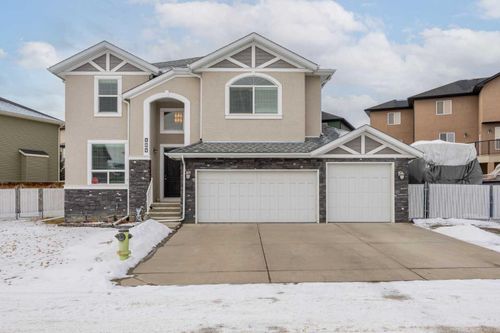 184 Magenta Cres, Chestermere, AB, T1X0K9 | Card Image