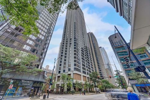 801-400 Ohio St, Chicago, IL, 60611-4603 | Card Image
