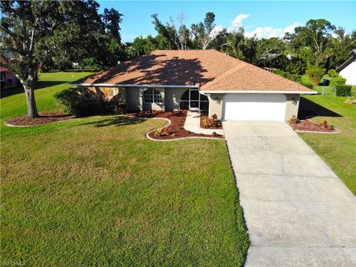 3879 Hidden Acres Cir S, North Fort Myers, FL, 33903-7106 | Card Image