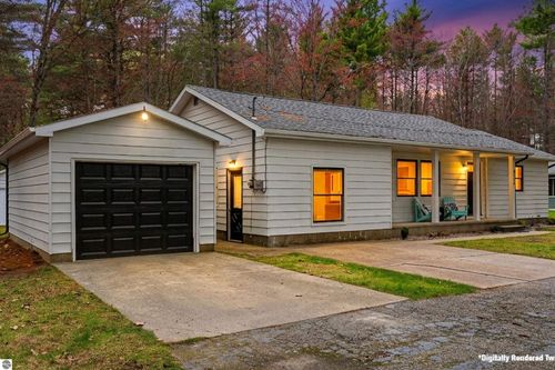 921 Geller Ct, East Tawas, MI, 48730-9632 | Card Image