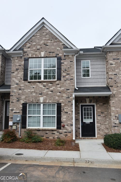 2755 Valley Green Dr, Gainesville, GA, 30504-8271 | Card Image
