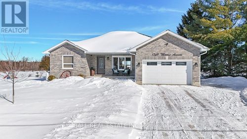 1749 Morris Ave, Ennismore, ON, K0L1T0 | Card Image