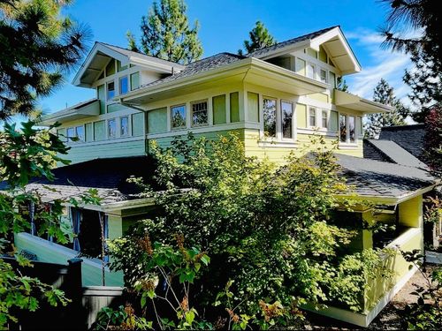 2398 Nw Lemhi Pass Dr, Bend, OR, 97703-6782 | Card Image