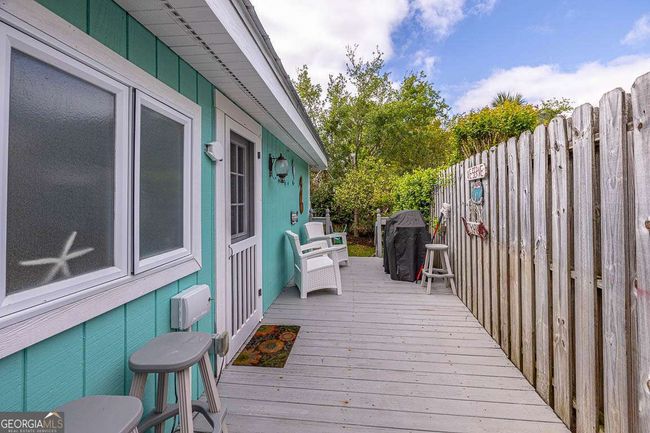 1129 College St, House other with 2 bedrooms, 2 bathrooms and 3 parking in Saint Simons Is GA | Image 31