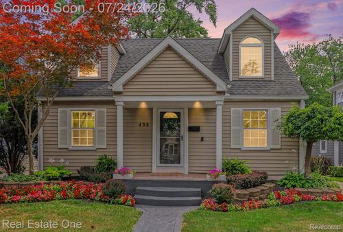 432 Sunset St, Plymouth, MI, 48170-1011 | Card Image