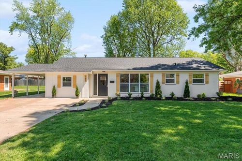 127 Clearview Dr, Belleville, IL, 62223-4309 | Card Image