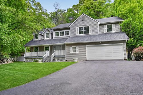 2 Scandell Ct, Tomkins Cove, NY, 10986-1406 | Card Image
