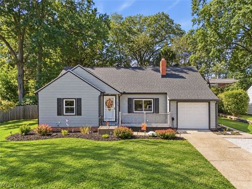 419 17th St Ne, Massillon, OH, 44646-4846 | Card Image