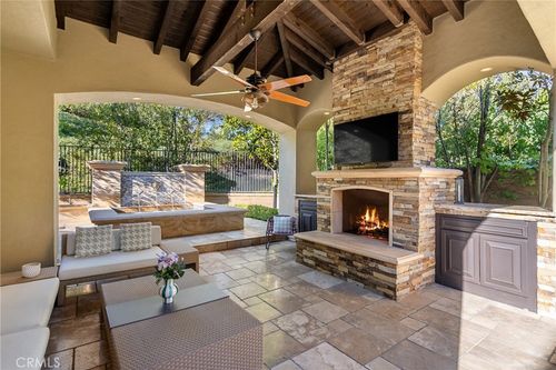 7 Pacific Winds, Newport Coast, CA, 92657-1631 | Card Image