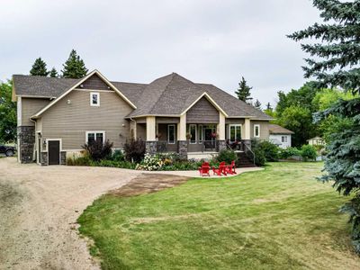 38302 Range Road 22, House detached with 6 bedrooms, 5 bathrooms and null parking in Red Deer County AB | Image 1