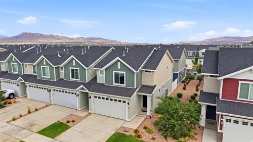 1098 E Waterway Ln, Saratoga Springs, UT, 84045-5542 | Card Image