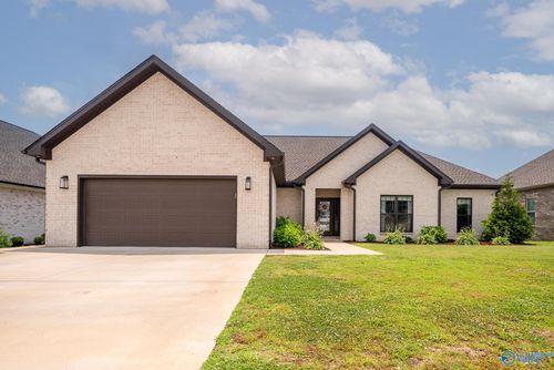 472 Zoey Grace Dr, Rogersville, AL, 35652-5227 | Card Image