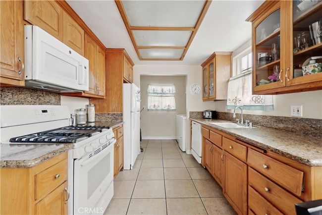 12154 Pineville St, House other with 3 bedrooms, 1 bathrooms and 2 parking in El Monte CA | Image 24