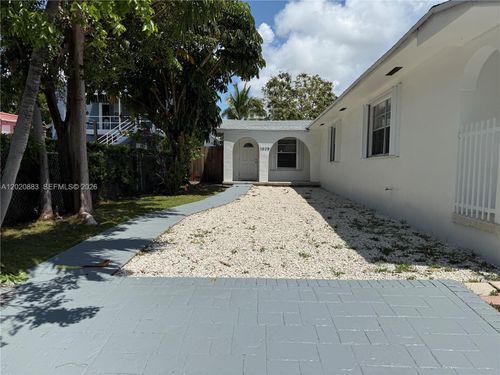 1809-1809 Nw 33rd St, Miami, FL, 33142-6020 | Card Image