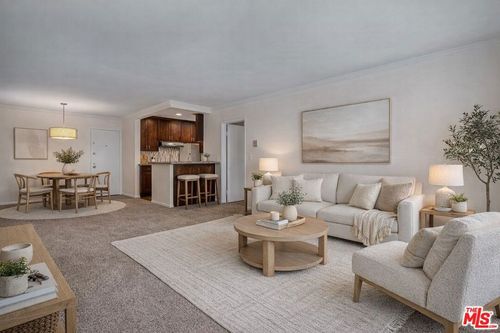 m3075-7740 Redlands St, Playa del Rey, CA, 90293-8031 | Card Image