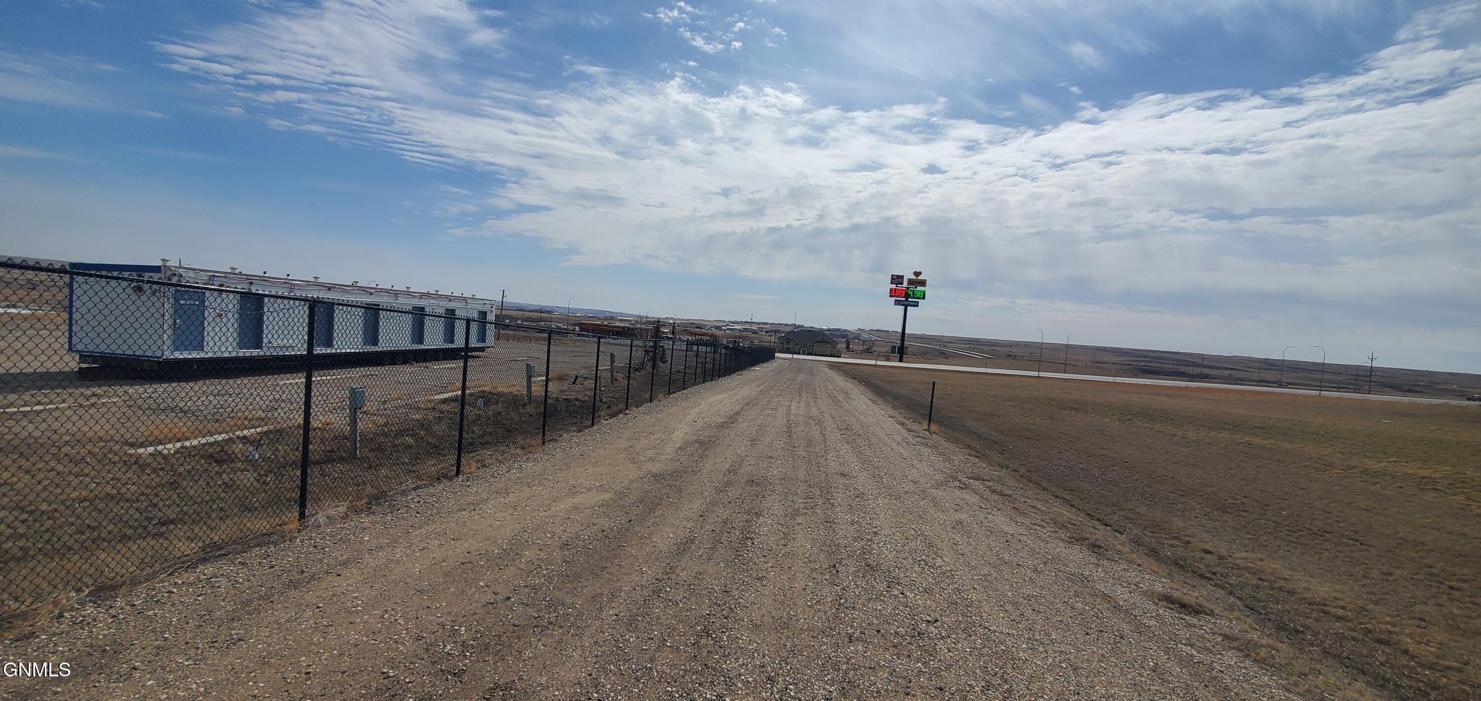 Land in Williston 5