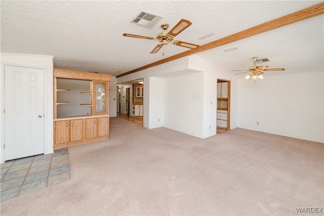 Living Room | Image 12