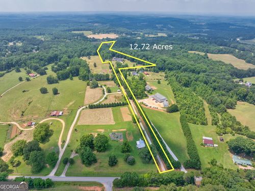 146 Chateau Way, Maysville, GA, 30558-9800 | Card Image