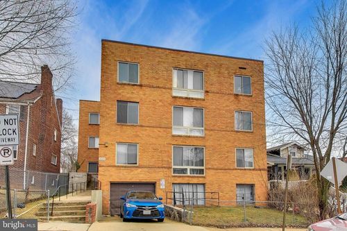 204-5509 1st St Nw, WASHINGTON, DC, 20011-5235 | Card Image
