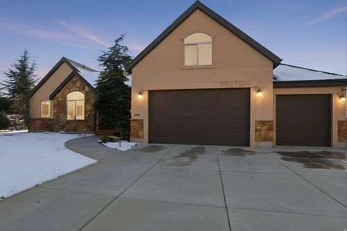 3297 N Layton Ridge Dr, Layton, UT, 84040-7121 | Card Image