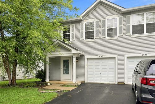 1424 Red Top Ln, Minooka, IL, 60447-8211 | Card Image