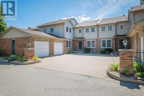 8-250 Keats Way, Waterloo, ON, N2L6J5 | Card Image