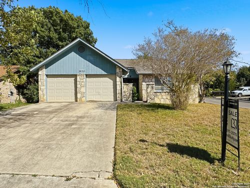 3800 Overlook Dr, Schertz, TX, 78108-2222 | Card Image