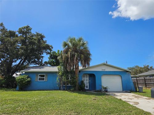 2924 Nocturne Rd, Venice, FL, 34293-3746 | Card Image