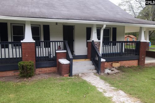 224 Godfrey St, Cheraw, SC, 29520-3316 | Card Image