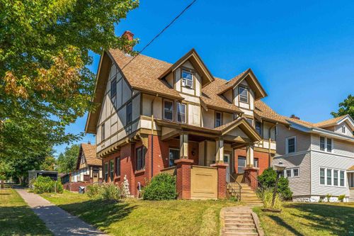 1801 E 2nd St, Duluth, MN, 55812-1739 | Card Image