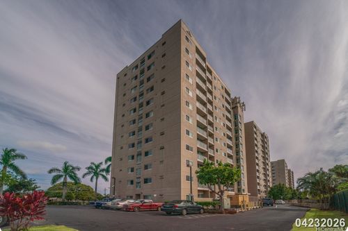 701-94-302 Paiwa St, Waipahu, HI, 96797-3670 | Card Image