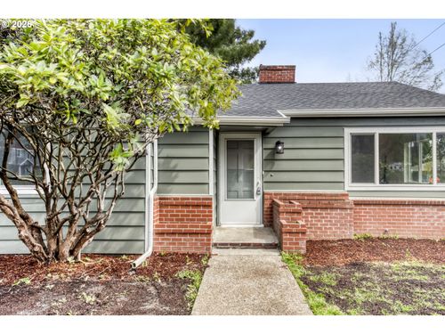 172 Se 9th Ave, Hillsboro, OR, 97123 | Card Image