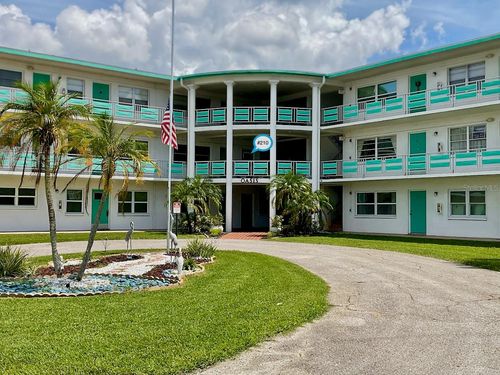 apt-210-1900 59th Ave N, ST PETERSBURG, FL, 33714-4744 | Card Image
