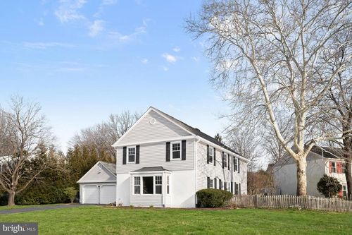 11601 Bedfordshire Ave, POTOMAC, MD, 20854-2014 | Card Image