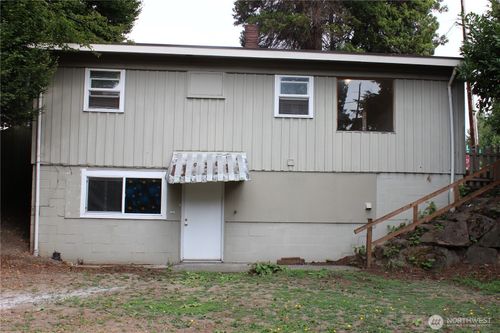 8555 S 120th St, Seattle, WA, 98178-4521 | Card Image