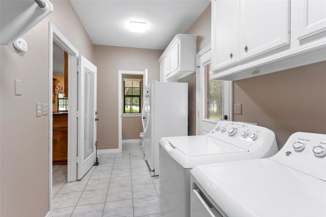 Full view of the large utility room. | Image 27