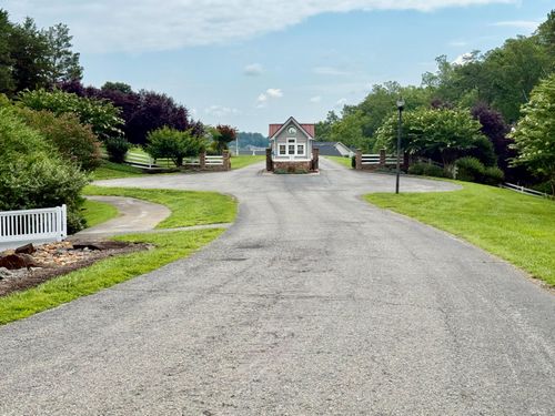 3A Emerald Bay Dr, Moneta, VA, 24121 | Card Image