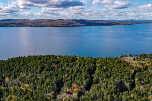 181 Oregon Road, Islesboro, ME, 04848 | Card Image