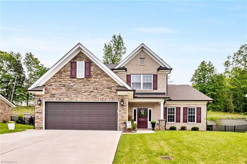 314 Freemont Dr, Thomasville, NC, 27360-6371 | Card Image