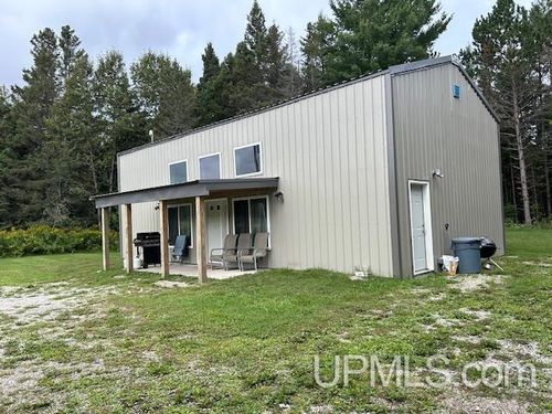 3338 M-94 Highway, Chatham, MI, 49816 | Card Image