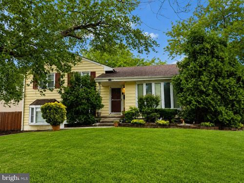 219 Maine Ave, CHERRY HILL, NJ, 08002-3015 | Card Image
