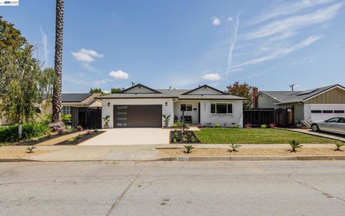 38850 Bonnie Way, Fremont, CA, 94536 | Card Image