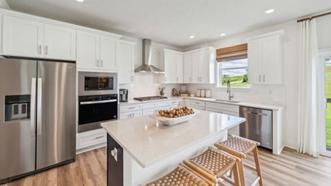 gourmet kitchen | Image 23