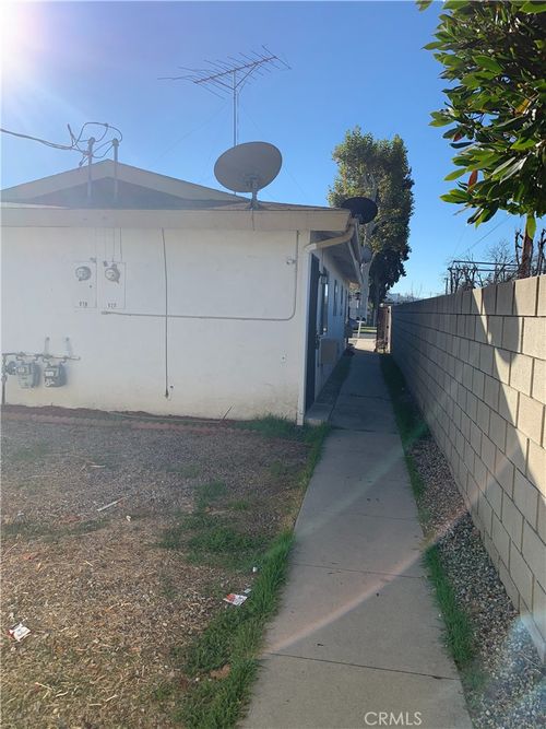 920 Calhoun Pl, Hemet, CA, 92543-4406 | Card Image